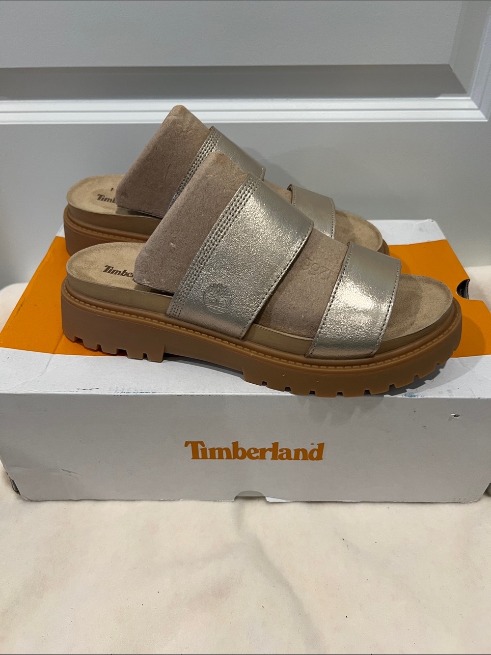 Timberland Clairemont Way Gold Metallic Leather Platform Slide Sandals Size 9NWB